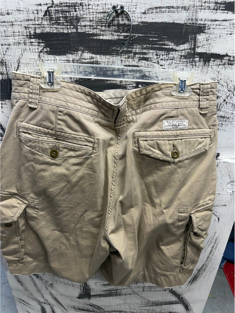 polo ralph lauren cargo shorts (36) khaki